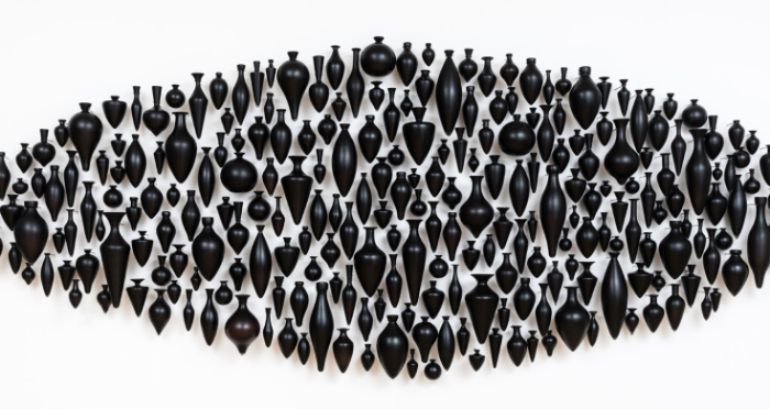 Glass installation Amphore Metaphore