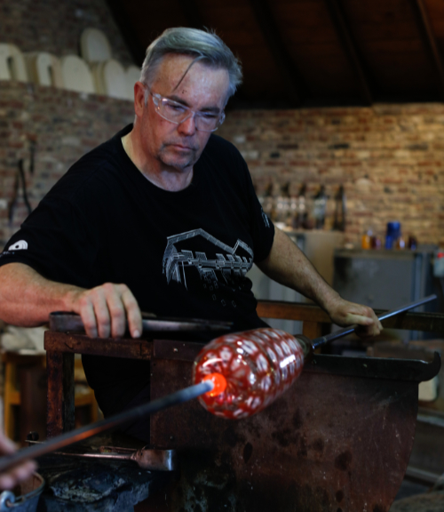 Scott Chaseling hot-working blown glass piece