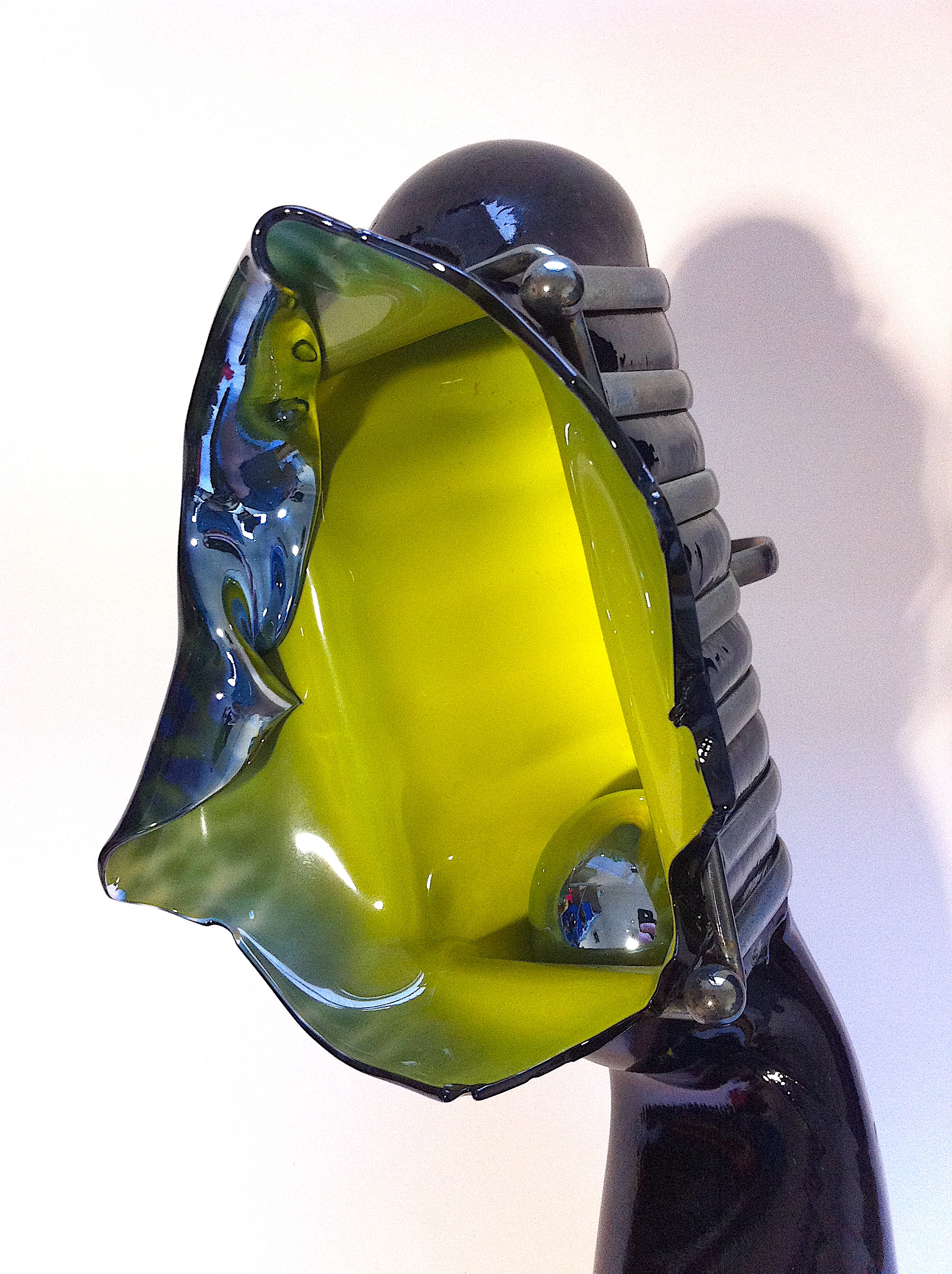 A Benetton rainbow complex